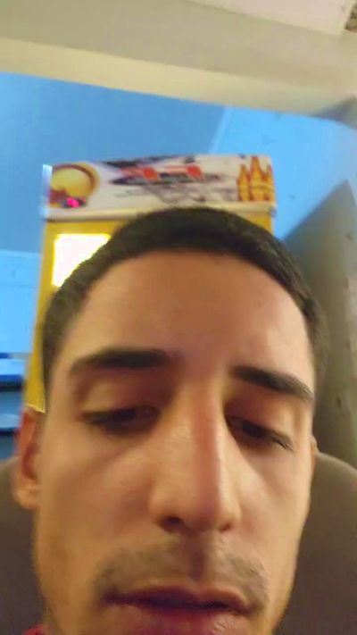 Morenodotadinho live cam on Cam4