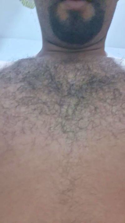 Morenogatorj99 live cam on Cam4