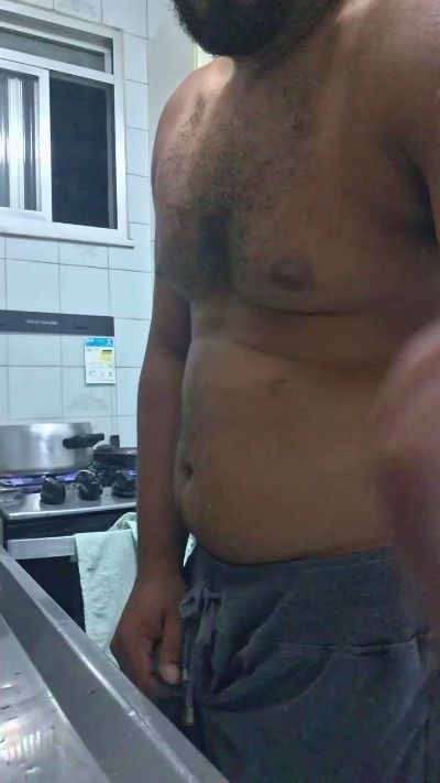 Morenogatorj99 live cam on Cam4