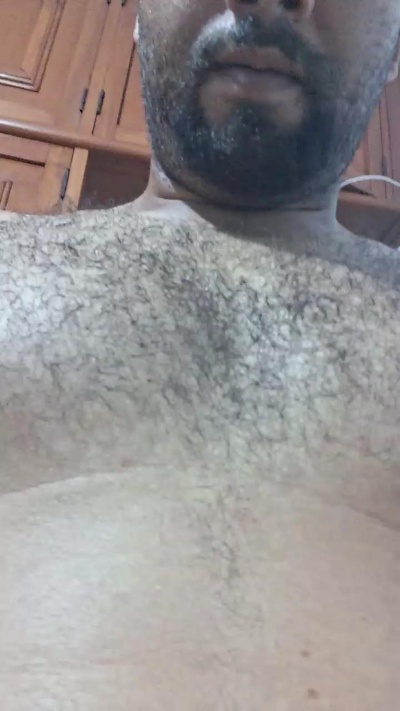 Morenogatorj99 live cam on Cam4