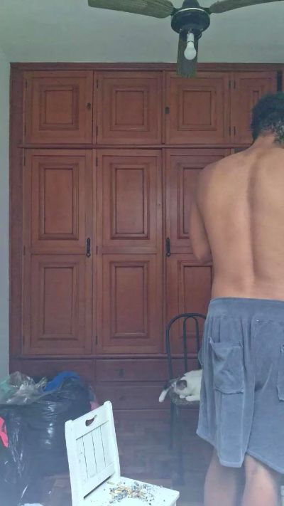 Morenogatorj99 live cam on Cam4