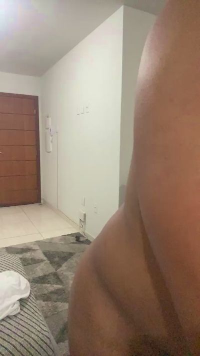 Morenonicexxxl live cam on Cam4