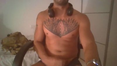 Morenopaj37 live cam on Cam4