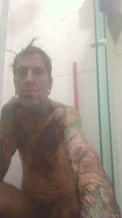Morenotatoobr live cam on Cam4