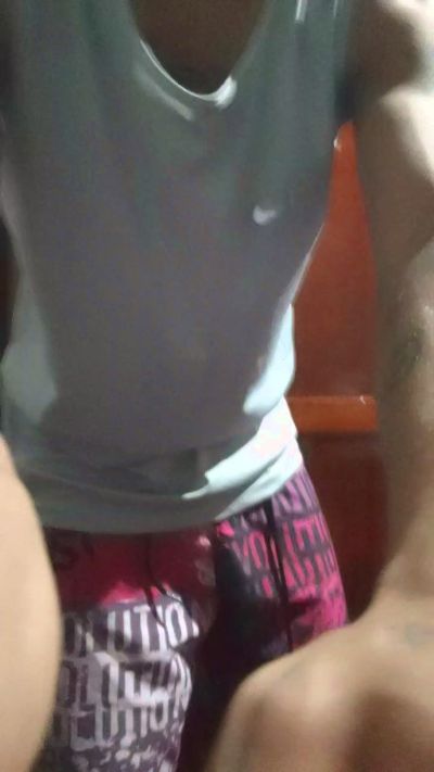 Morenotatuadooo live cam on Cam4
