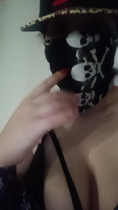 Morettina98 live cam on Cam4