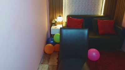 MoriahStorm live cam on Cam4
