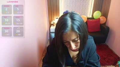 MoriahStorm live cam on Cam4