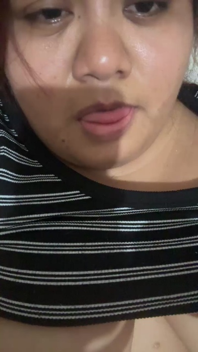 Moritababy33 live cam on Cam4