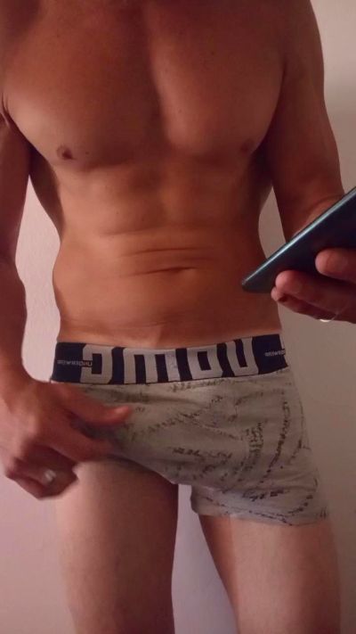 Moscu live cam on Cam4