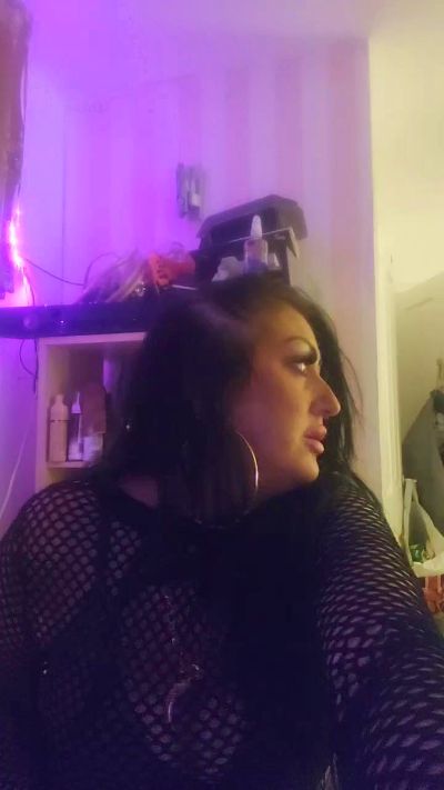 Mothermicky451 live cam on Cam4