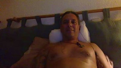 Mousetau live cam on Cam4