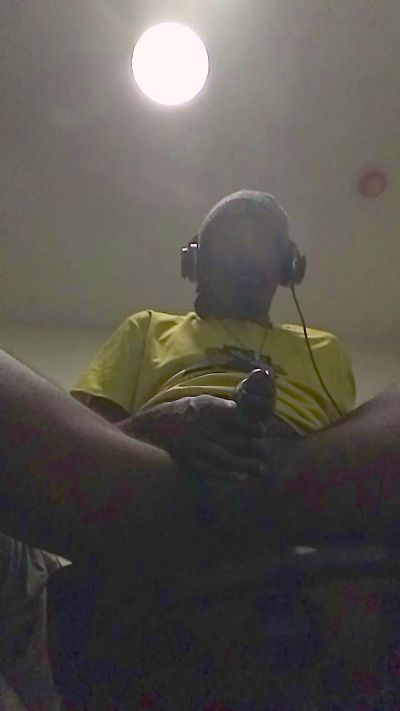 MrBd84 live cam on Cam4
