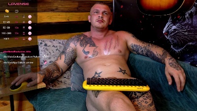 MrKray live cam on Cam4