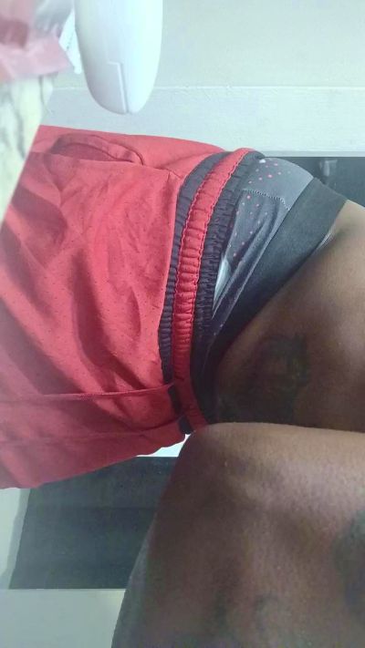 MrTinyDicc live cam on Cam4