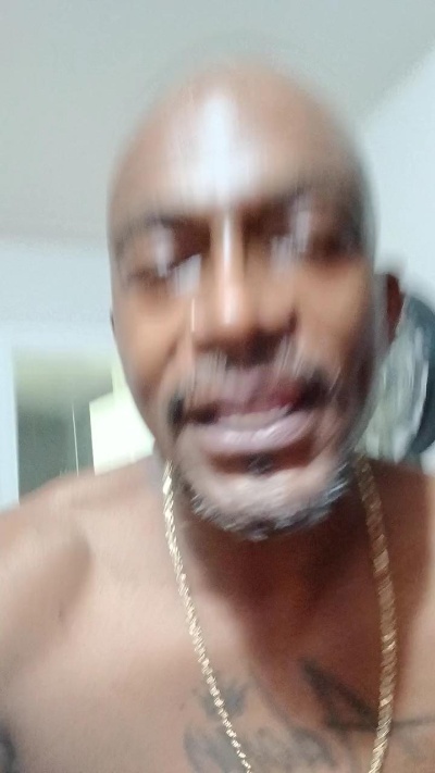 MrTinyDicc live cam on Cam4