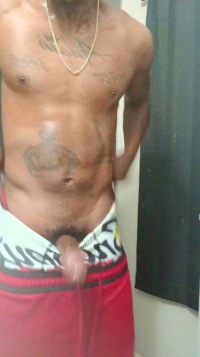 MrTinyDicc live cam on Cam4