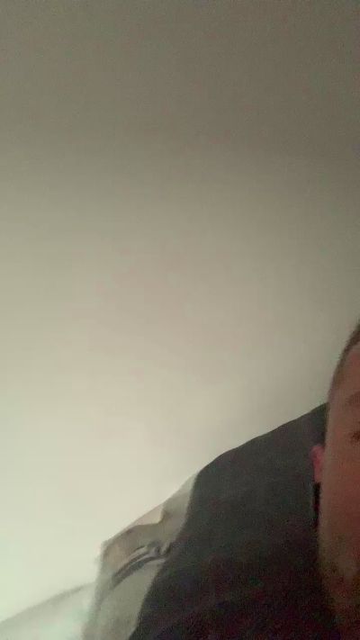 MrTomfun live cam on Cam4
