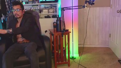 Mr_Kim live cam on Cam4