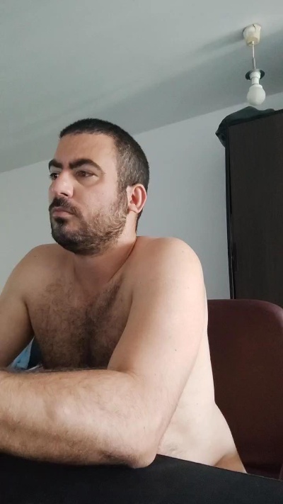 Mr_RA live cam on Cam4