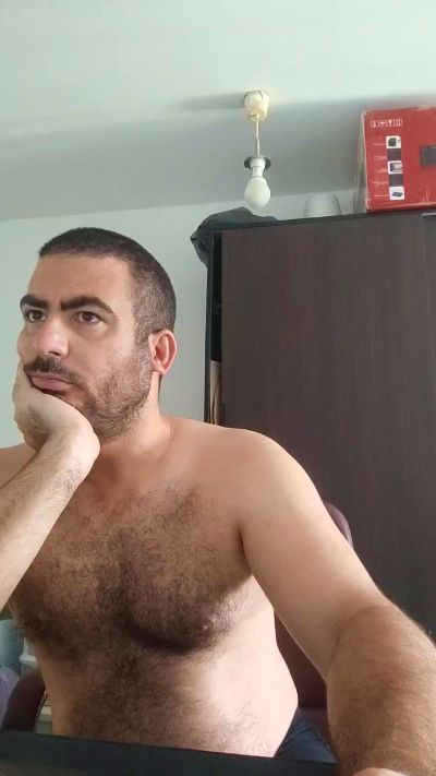 Mr_RA live cam on Cam4