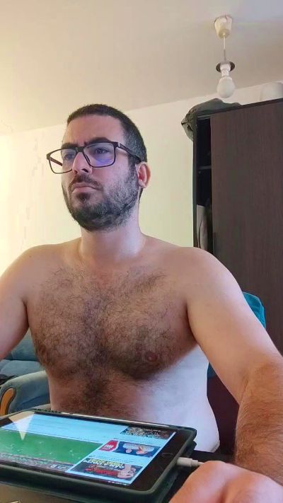 Mr_RA live cam on Cam4