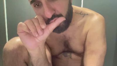Mr_dnt_ live cam on Cam4