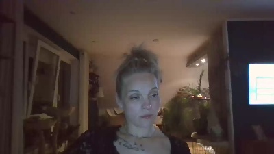 Mr_und_Mrs_Foxi live cam on Cam4
