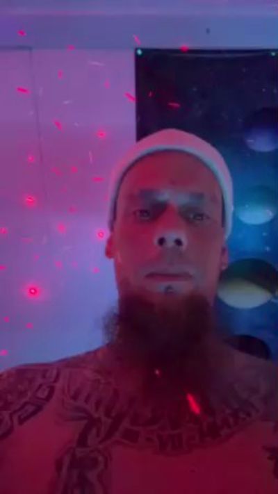 Mrdenny live cam on Cam4