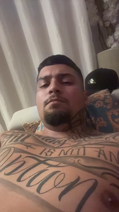 Mrmalvadin live cam on Cam4