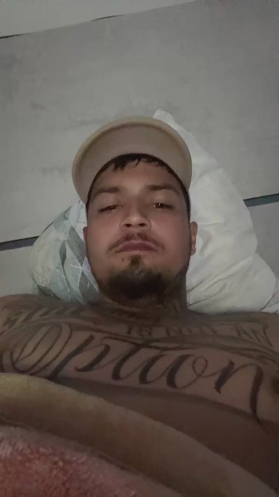 Mrmalvadin live cam on Cam4