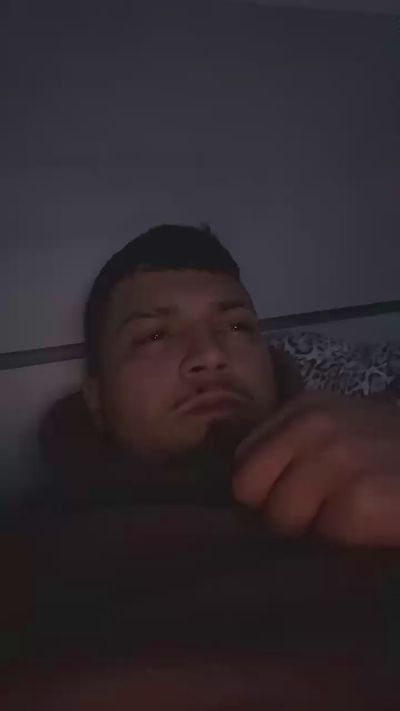 Mrmalvadin live cam on Cam4