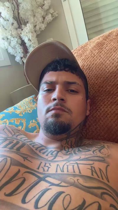 Mrmalvadin live cam on Cam4