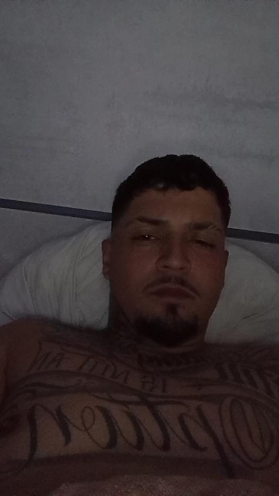 Mrmalvadin live cam on Cam4