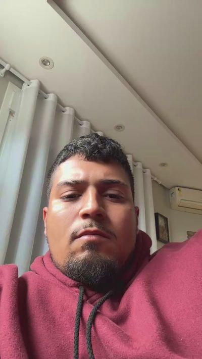 Mrmalvadin live cam on Cam4