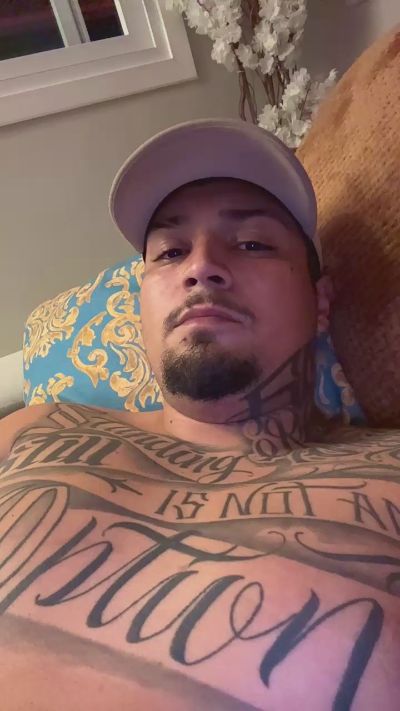 Mrmalvadin live cam on Cam4