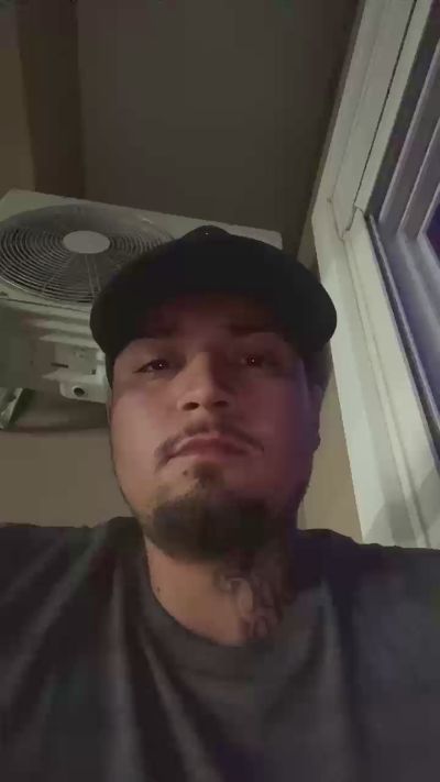 Mrmalvadin live cam on Cam4