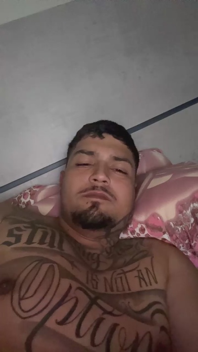 Mrmalvadin live cam on Cam4