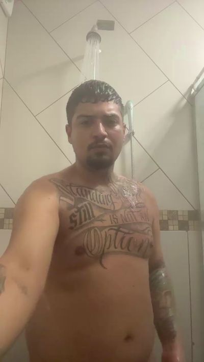 Mrmalvadin live cam on Cam4