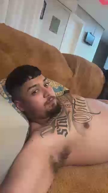 Mrmalvadin live cam on Cam4