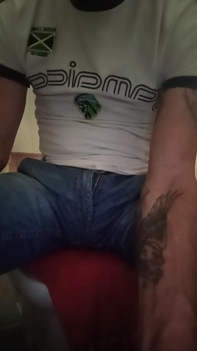 Mrpaz22 live cam on Cam4