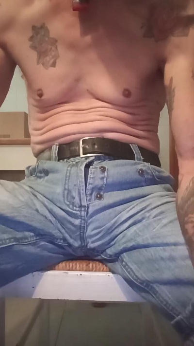 Mrpaz22 live cam on Cam4