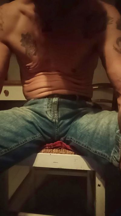 Mrpaz22 live cam on Cam4