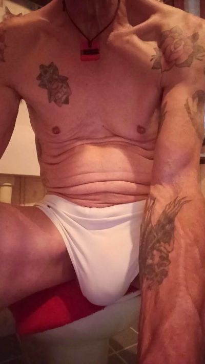 Mrpaz22 live cam on Cam4