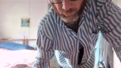 Mrrightnow881 live cam on Cam4