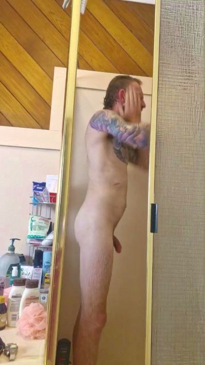 Mrrightnow881 live cam on Cam4