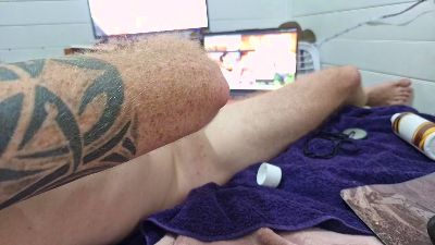 Mrrightnow881 live cam on Cam4