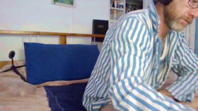 Mrrightnow881 live cam on Cam4