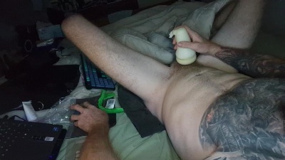 Mrrightnow881 live cam on Cam4