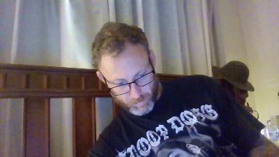 Mrrightnow881 live cam on Cam4
